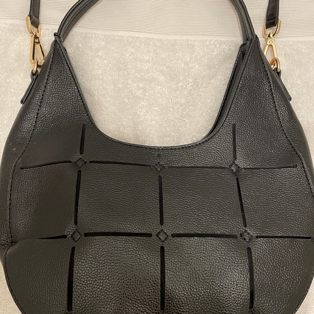 Mellow World Black Purse